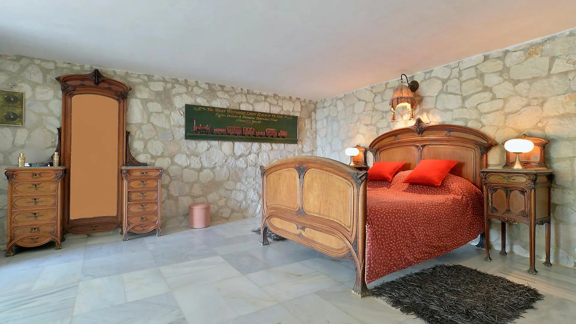 Vitardiere Marbella 0*,  Spain
