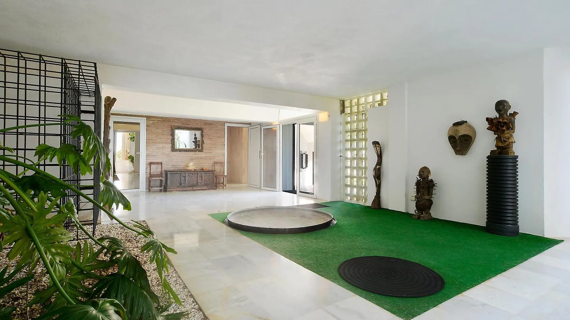 Villa Vitardiere Marbella Spain