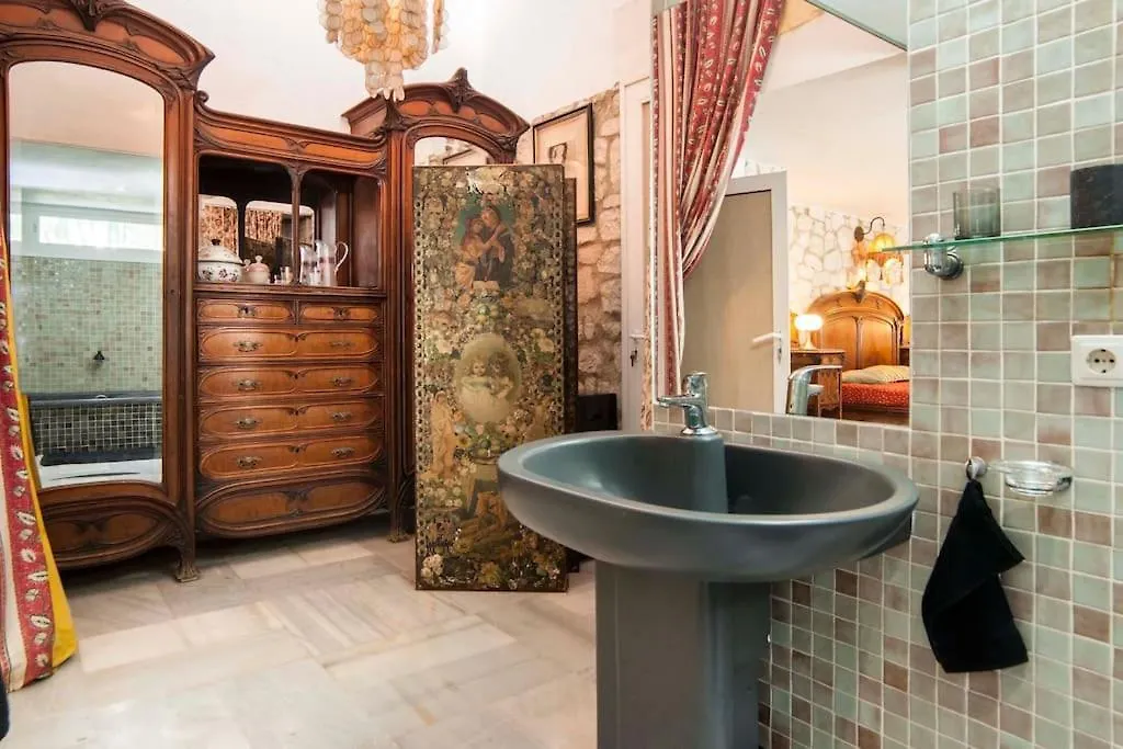 Vitardiere Marbella 0*,